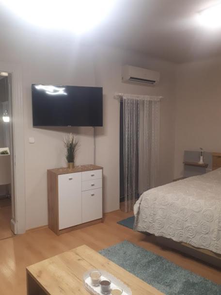 Soda Apartman Győr Exteriör bild