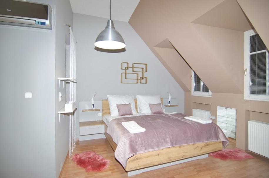 Soda Apartman Győr Exteriör bild
