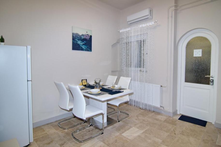 Soda Apartman Győr Exteriör bild