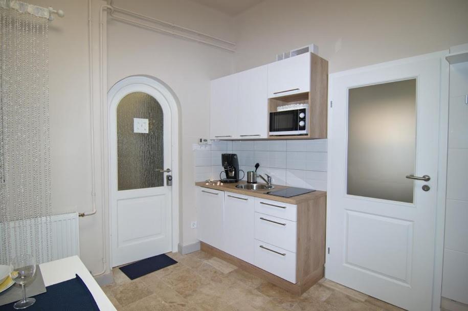 Soda Apartman Győr Exteriör bild