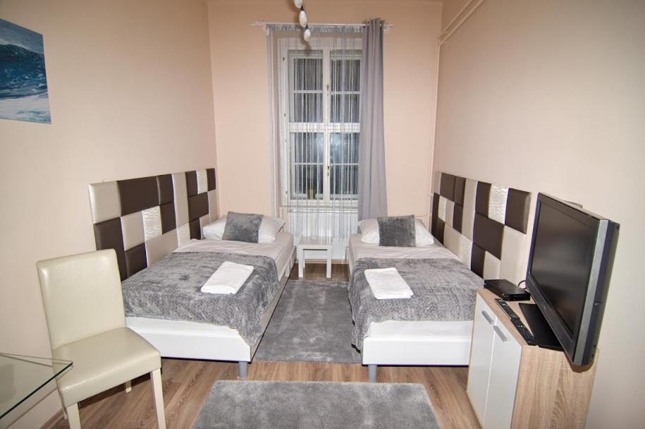 Soda Apartman Győr Exteriör bild