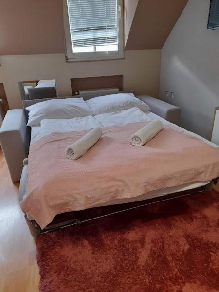 Soda Apartman Győr Exteriör bild